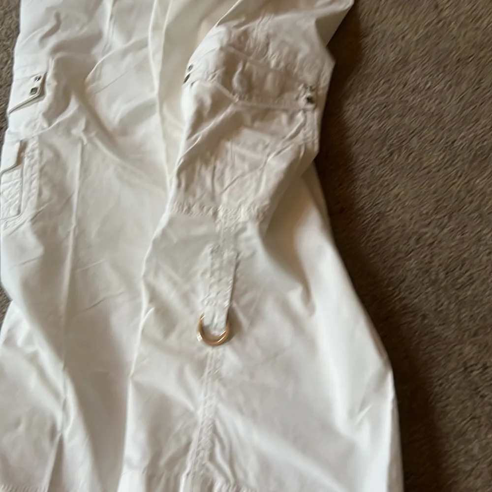 White House | Black Market - Capri Pants - White - Size 8 - Picture 5 of 7